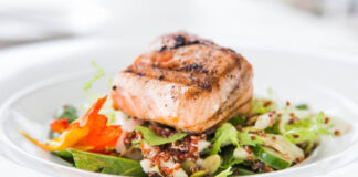 17 Types of Seafood to Avoid