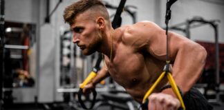7 Best Bodyweight Shoulder Exercises