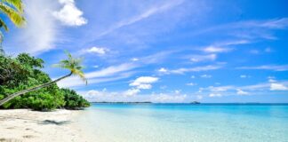 When At The Beach Keep All Your Items Safe And Sound By Following These Tips