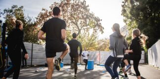 Health benefits of group exercises – 5 expert-approved tips