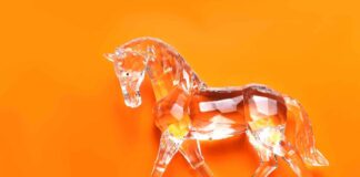 Beautiful Crystal Souvenirs! How Are They Made?