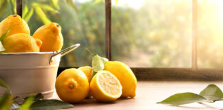 What Are the Health Benefits of Lemons?