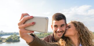 17 Things Happy And Healthy Couples Do