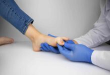 What Causes Toenail Fungus And How To Prevent It