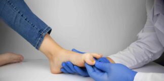 What Causes Toenail Fungus And How To Prevent It