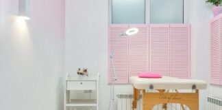 What Is Red Light Therapy And What Are Its Benefits?