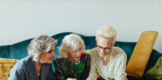 Alzheimer’s and Social Interaction: Here’s What You Need to Know