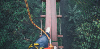 How to Face Your Fears: 3 Expert Tips