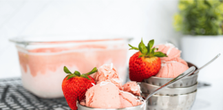Strawberry Ice Cream With Coconut Milk