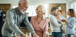 Dementia Caregiver How-To: Holiday Visits With Loved Ones