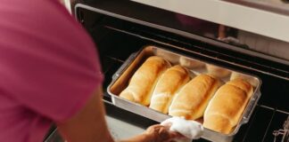 The Comfort and Nostalgia Fresh-baked Bread: A Neurobiologist on Scent and Memory