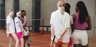 4 Things To Accessorize Your Badminton Outfit With This Year