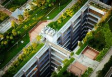 2024’s Trendsetting Roofing Styles For Urban Homes