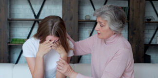 When Daughters Estrange From Their Mothers