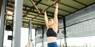 Dead Hang Exercise: How To Do It and Benefits