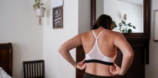 How Should a Sports Bra Fit? Yours Might Be Too Tight