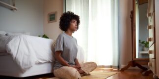 How to Enjoy Meditation, According to an Instructor