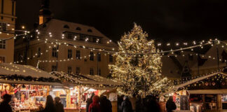 Top 10 Reasons To Embark On A Christmas Getaway In The UK