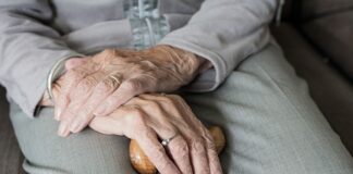 Compelling Reasons To Have A Fall Detection Device For Your Senior Family Member