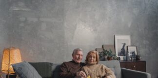 Keeping Healthy and Fit as You Age: 5 Top Tips