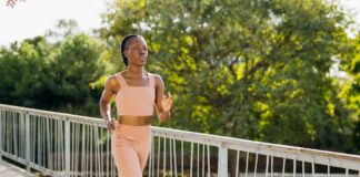 Aerobic vs. Anaerobic Exercise: What’s the Difference?