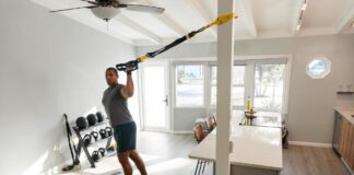 Joining a Gym vs. Working Out at Home: Which Should You Do?