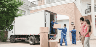What to Expect from Professional Movers for Overseas Relocations