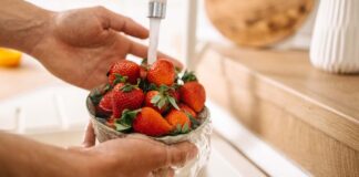 Environmental Working Group (EWG) Releases 2025 “Dirty Dozen” and “Clean Fifteen” Lists