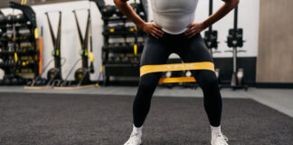 How to Do Squats With Resistance Bands
