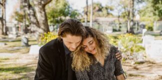 How Music and Art Support Emotional Healing