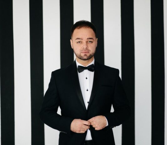 Attending Your First Black Tie Event? Here’s How to Get It Right