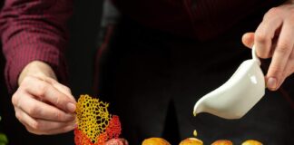 How Exploring Culinary Arts in New York City Enhances Your Gastronomic Experience