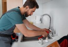 How Hiring a Local Plumber Improves Home Repairs and Maintenance
