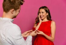 Why Couples Are Proposing on the Move